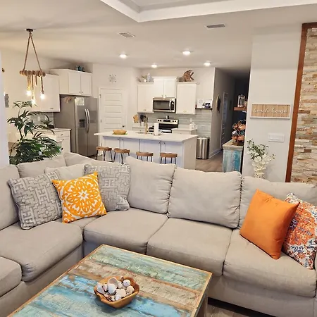 Coastal Dreaming - Beach Retreat